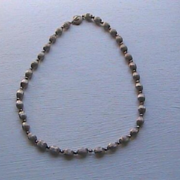 Silver Tone Beads and Balls Vintage Necklace - Picture 5 of 7